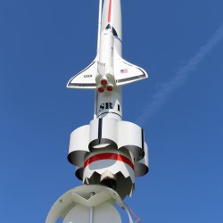 img_3811 nosic raketoplanu j caja 1xros